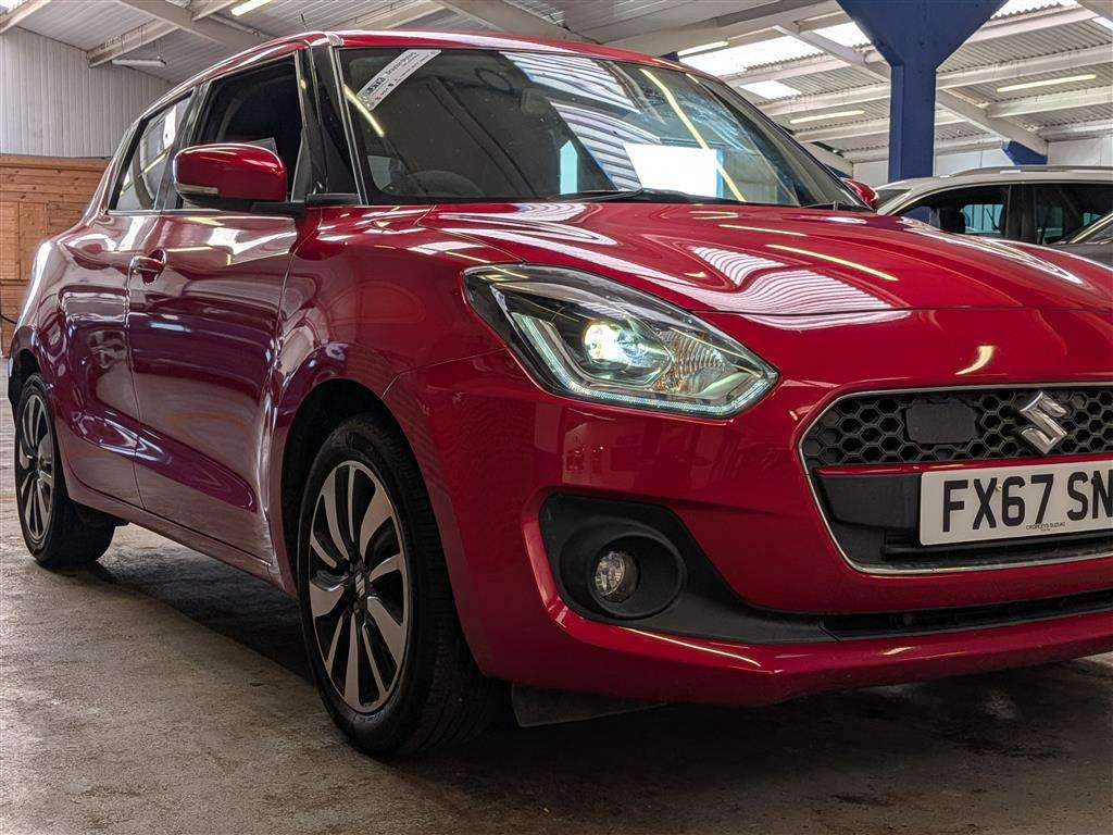Suzuki Swift 1.0 Boosterjet Sz5 Hatchback Euro