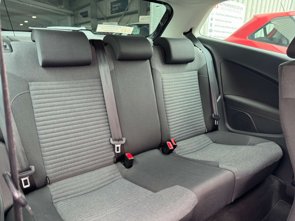 Volkswagen Polo 1.4 Match Edition Silver #25