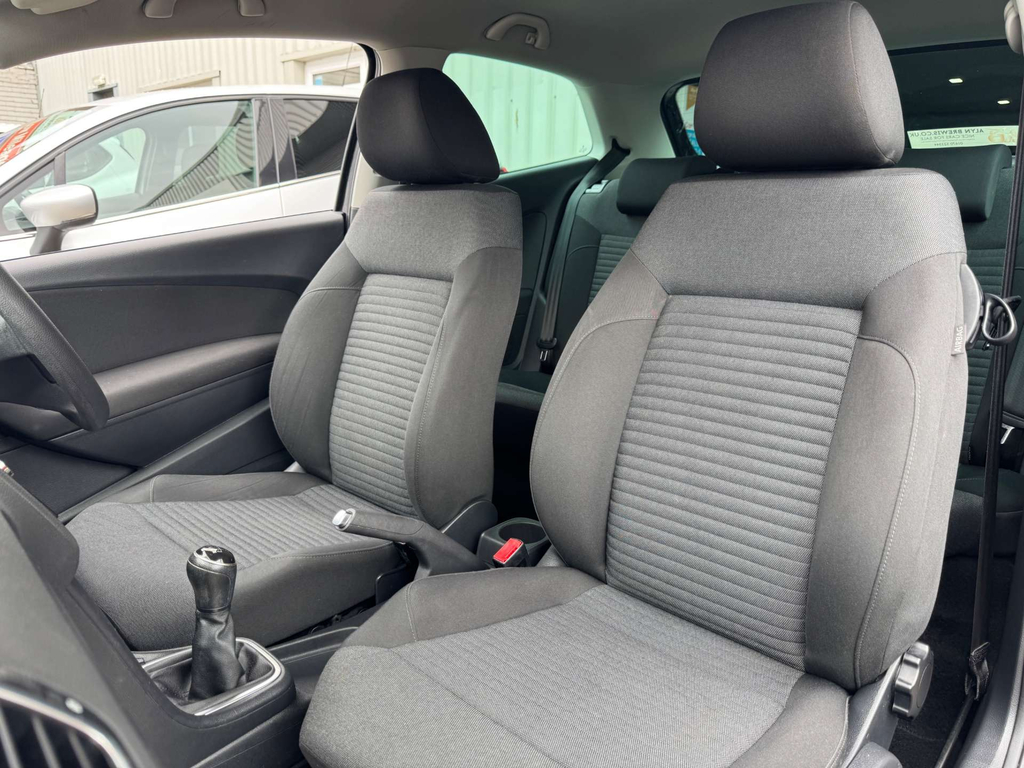 Volkswagen Polo 1.4 Match Edition Silver #21