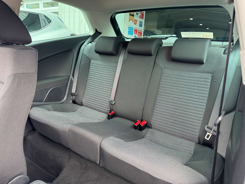 Volkswagen Polo 1.4 Match Edition Silver #24