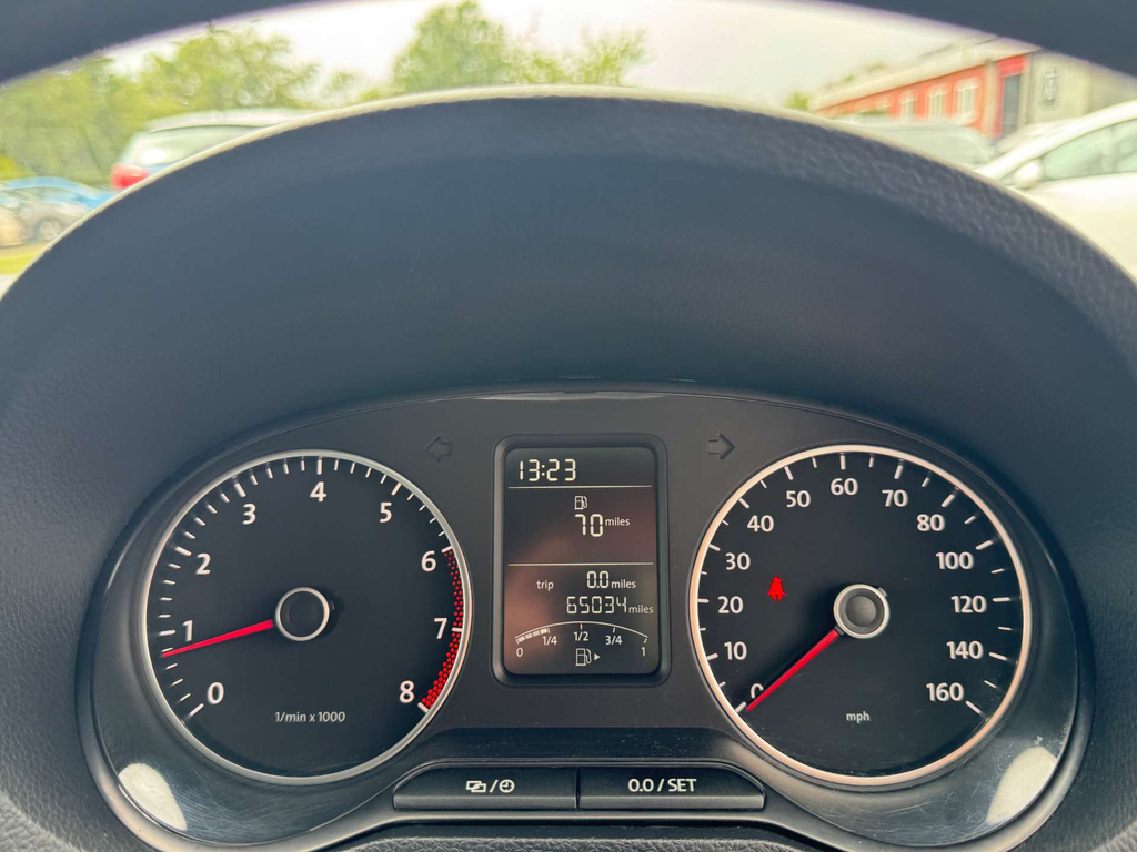Volkswagen Polo 1.4 Match Edition Silver #31