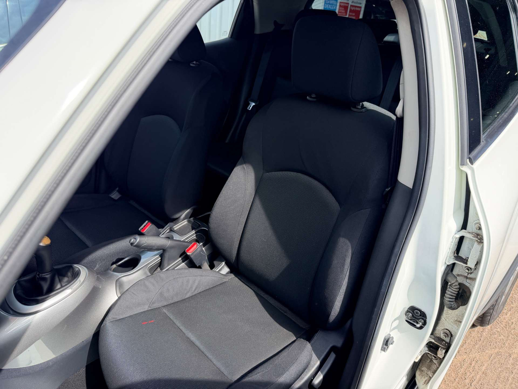 Nissan Juke 2011 1.6 Dig-t Tekna Suv Euro 5 Black #22