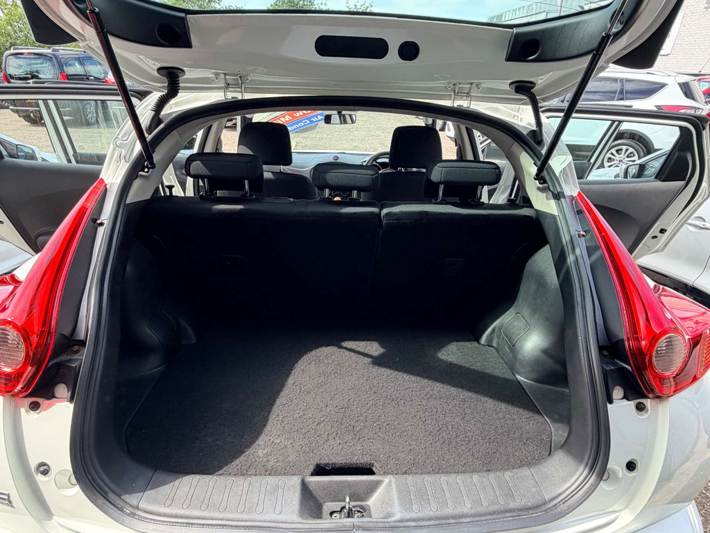 Nissan Juke 2011 1.6 Dig-t Tekna Suv Euro 5 Black #42