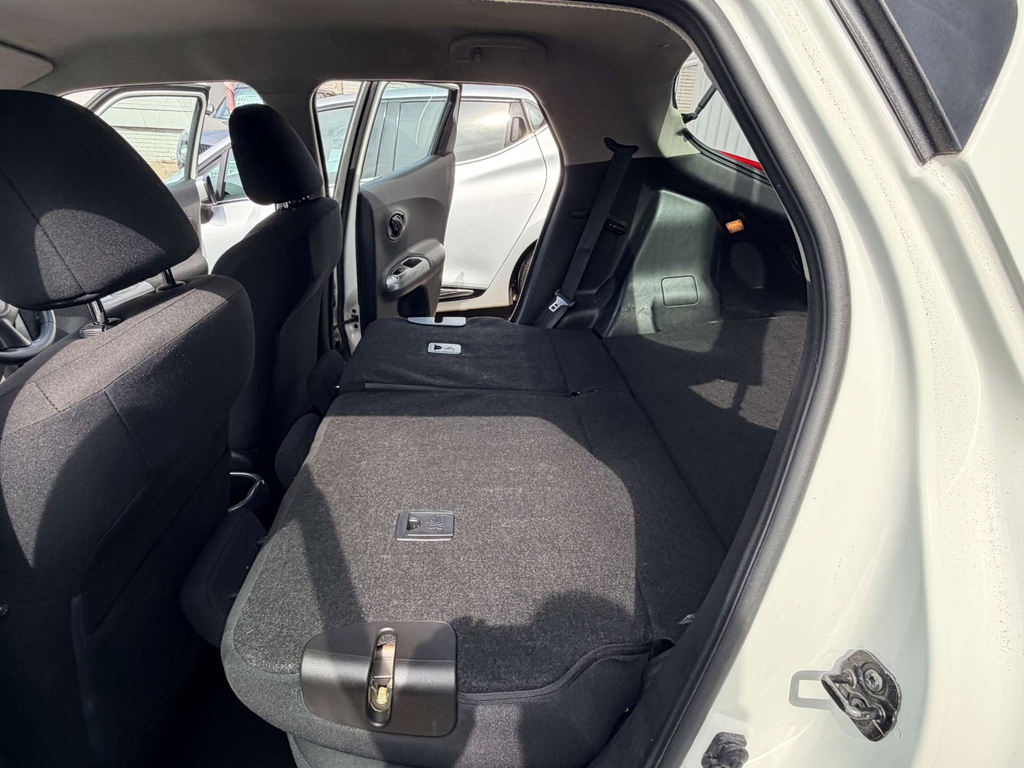 Nissan Juke 2011 1.6 Dig-t Tekna Suv Euro 5 Black #49