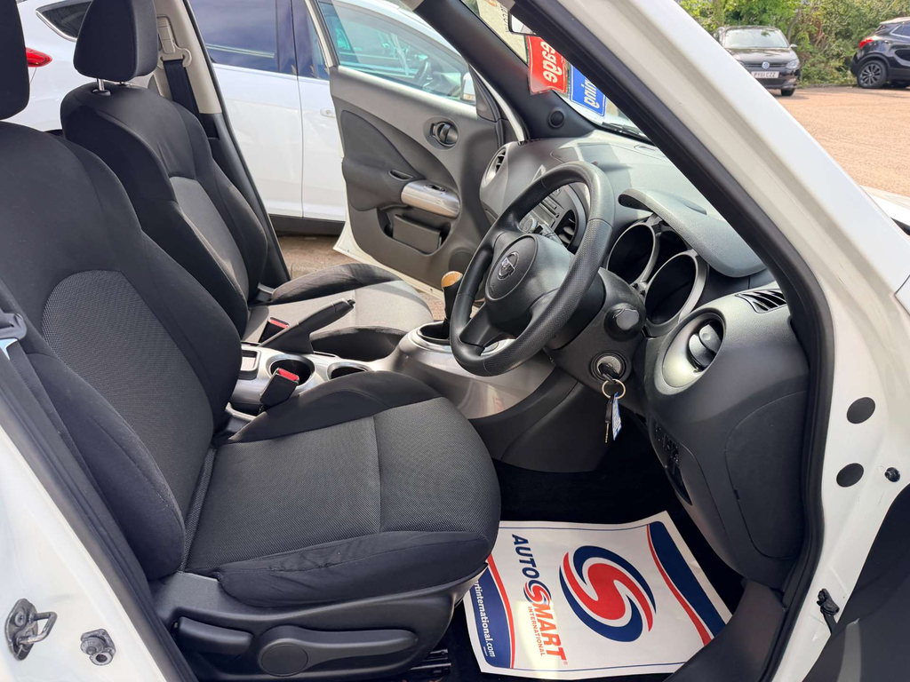 Nissan Juke 2011 1.6 Dig-t Tekna Suv Euro 5 Black #26