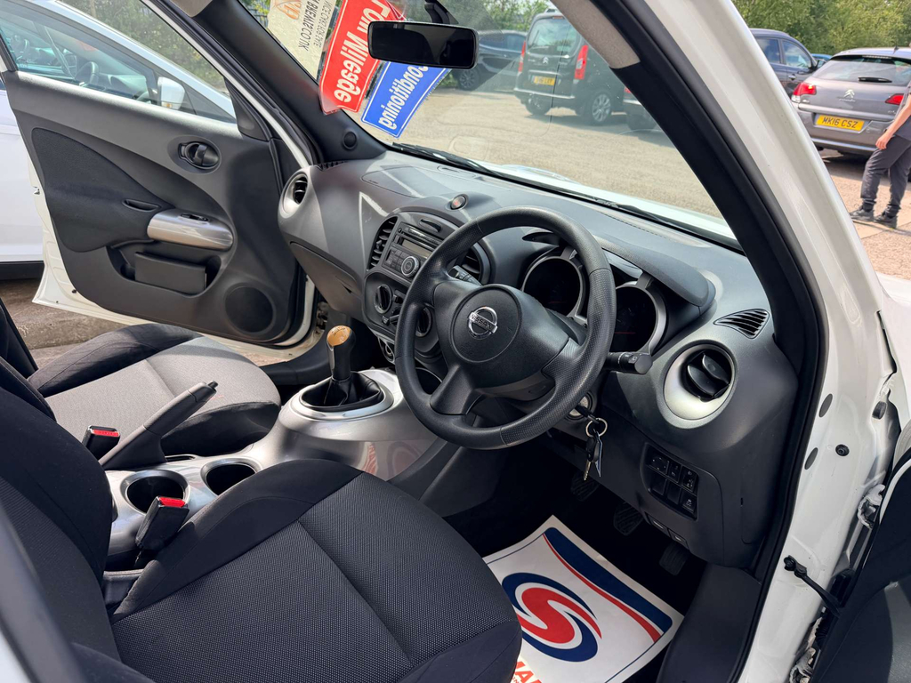 Nissan Juke 2011 1.6 Dig-t Tekna Suv Euro 5 Black #27