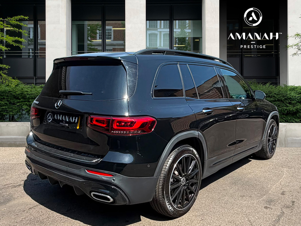 Mercedes-Benz GLB Class Glb 200 Amg Line Premium Plus Night Edition Black #3