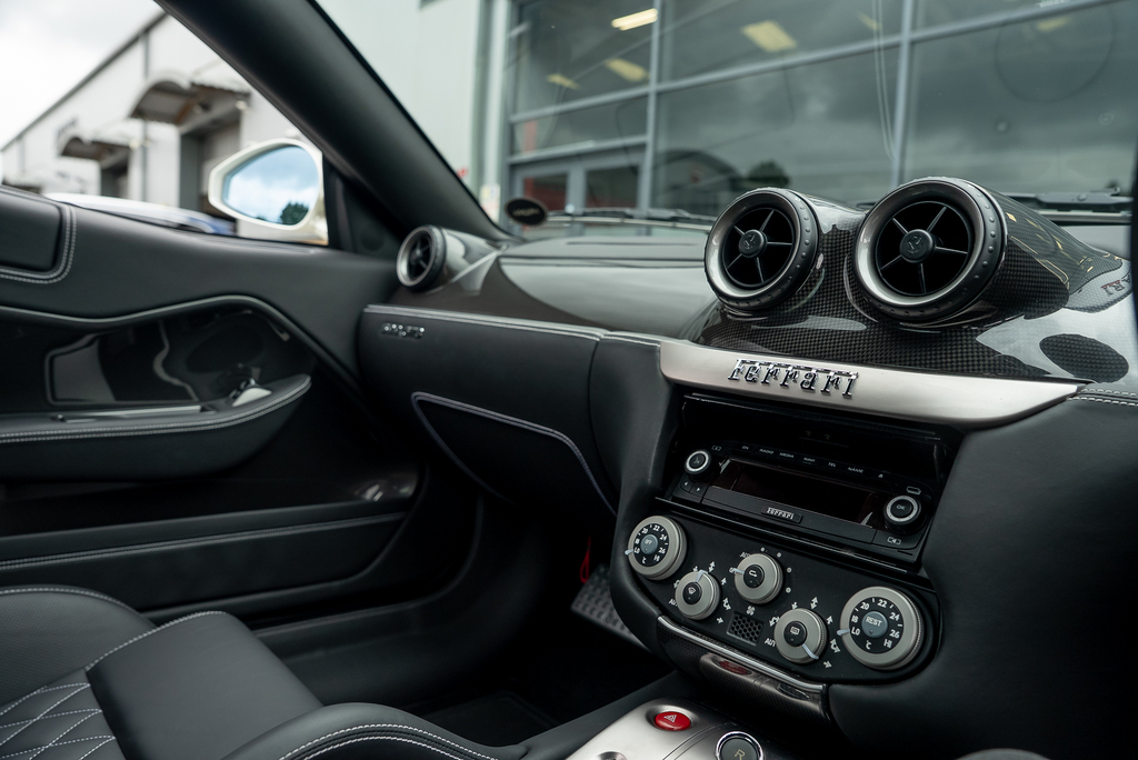 Ferrari 599 Gtb Fiorano F1  #32