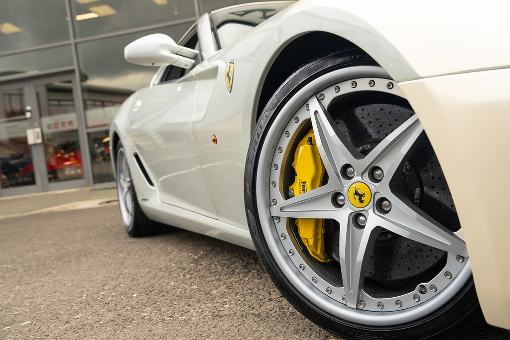 Ferrari 599 Gtb Fiorano F1  #16