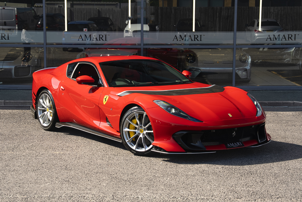 Ferrari 812 Competizione Atelier 