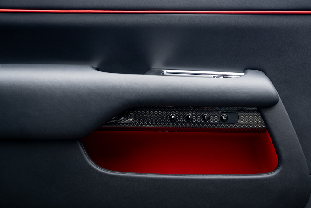 Rolls-Royce Wraith Wraith V12 Black #44
