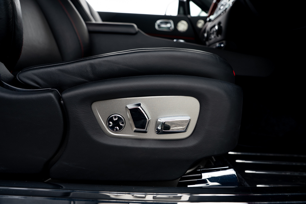 Rolls-Royce Wraith Wraith V12 Black #54