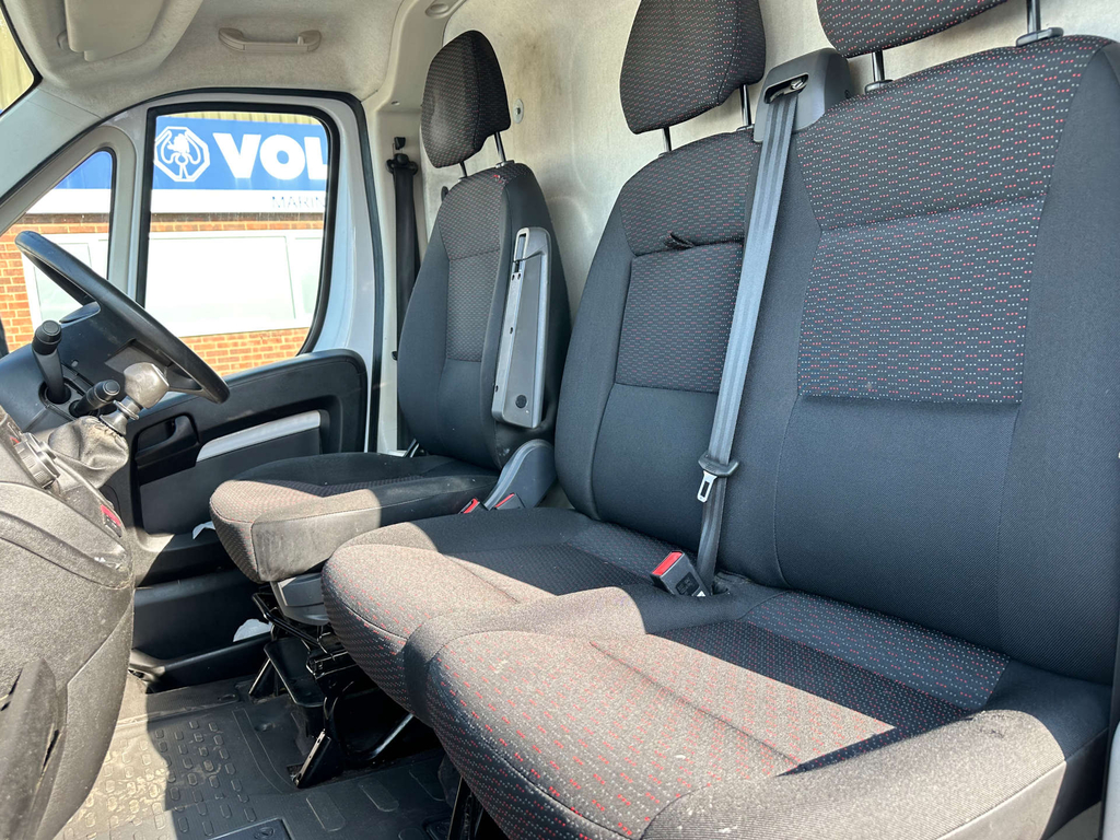 Peugeot Boxer 2021 71 Bluehdi White #25