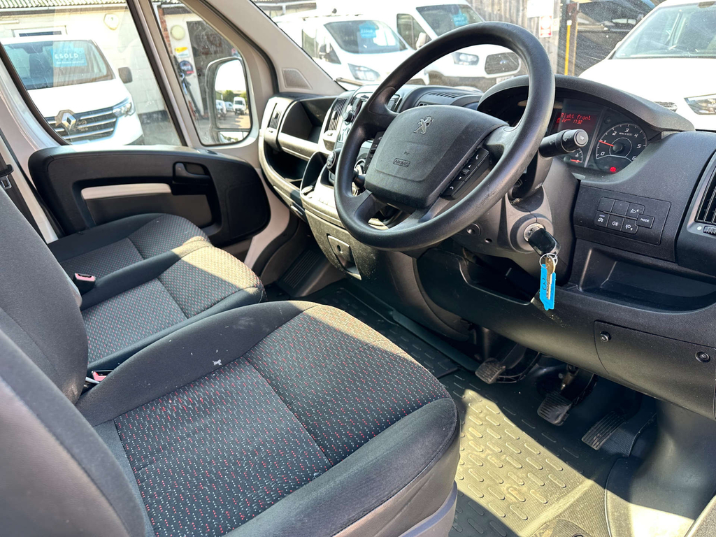 Peugeot Boxer 2021 71 Bluehdi White #13