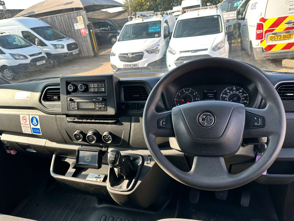 Vauxhall Movano 2.3Cdti F3500 Lwb White #11
