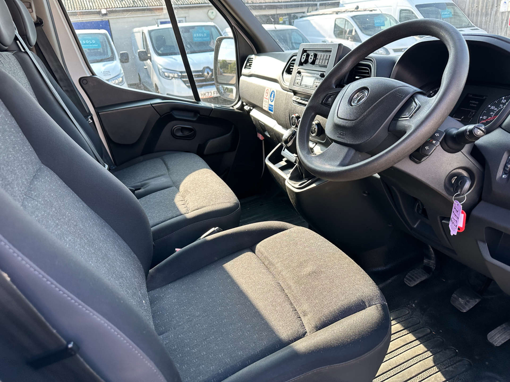 Vauxhall Movano 2.3Cdti F3500 Lwb White #10