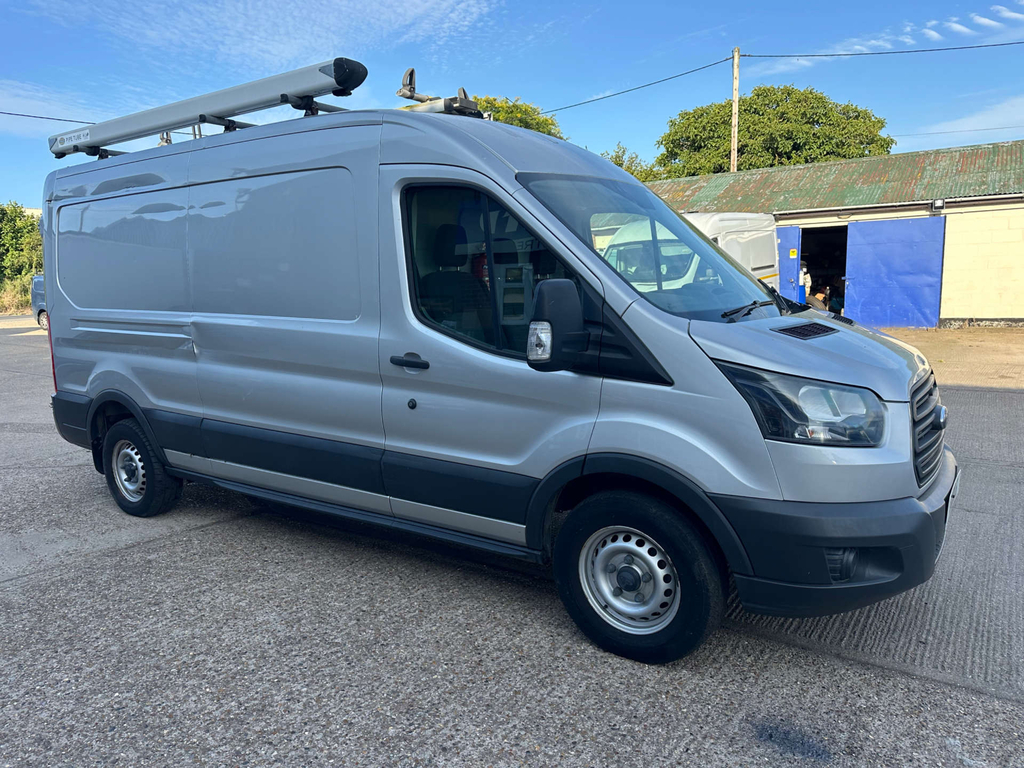 Ford Transit Custom Ford 17 Seater Trend 460 L4 Lwb H3 2.2Tdci 155Ps M White #10
