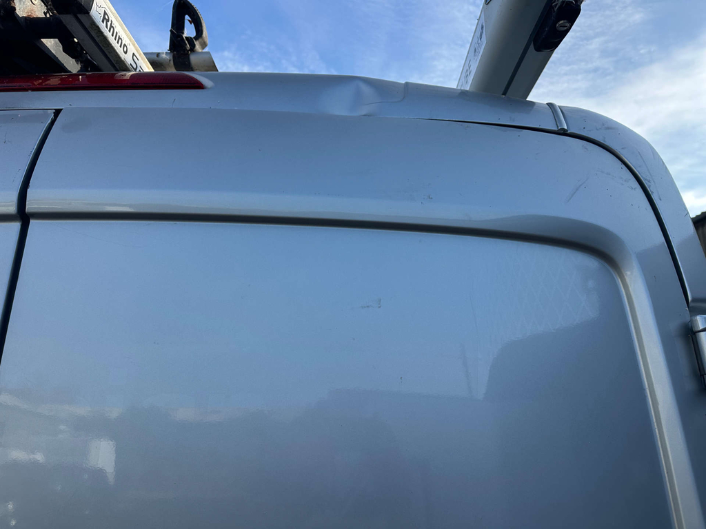 Ford Transit Custom Ford 17 Seater Trend 460 L4 Lwb H3 2.2Tdci 155Ps M White #16