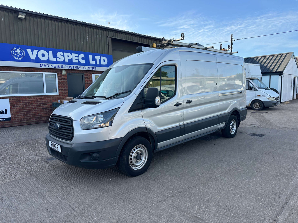 Ford Transit Custom Ford 17 Seater Trend 460 L4 Lwb H3 2.2Tdci 155Ps M White #2