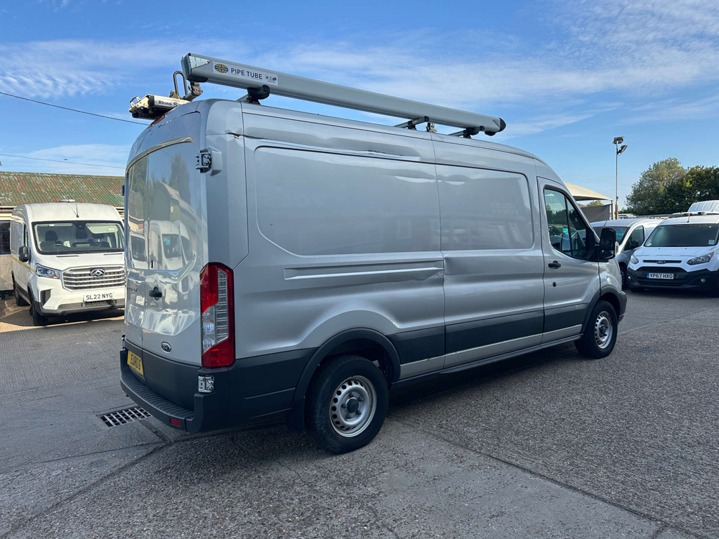 Ford Transit Custom Ford 17 Seater Trend 460 L4 Lwb H3 2.2Tdci 155Ps M White #8