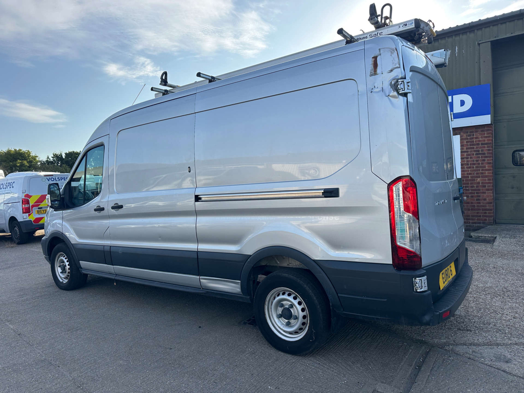 Ford Transit Custom Ford 17 Seater Trend 460 L4 Lwb H3 2.2Tdci 155Ps M White #4