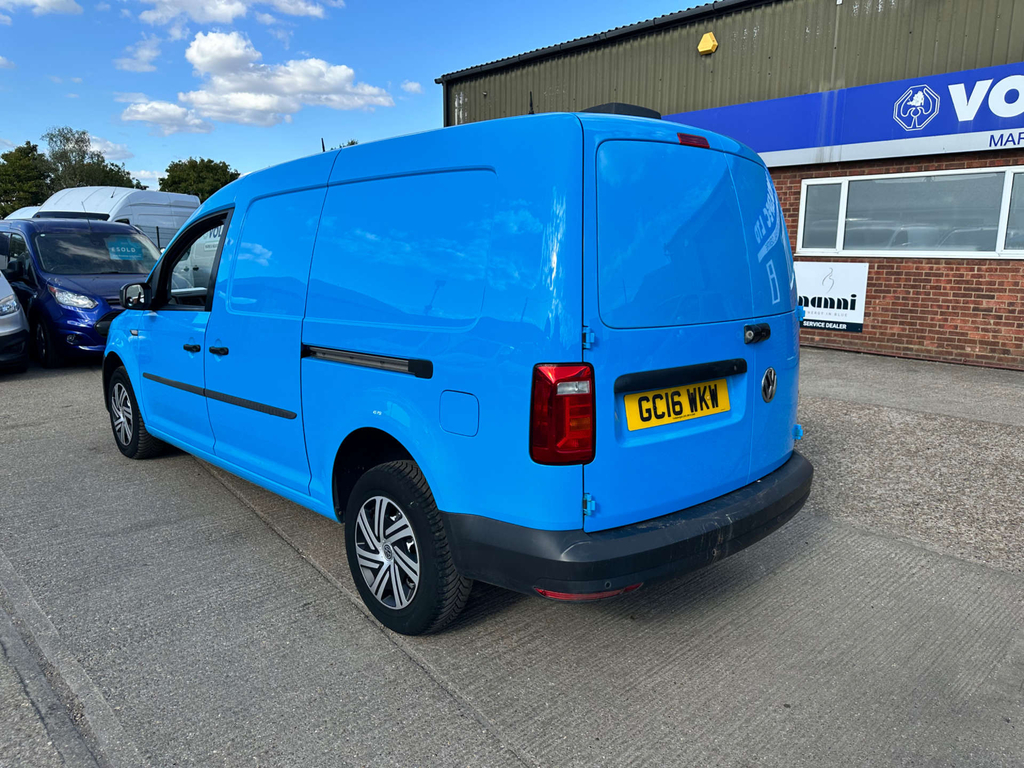 Volkswagen Caddy Maxi C20 Bluemotion Tech Startline Panel Van Man Blue #6