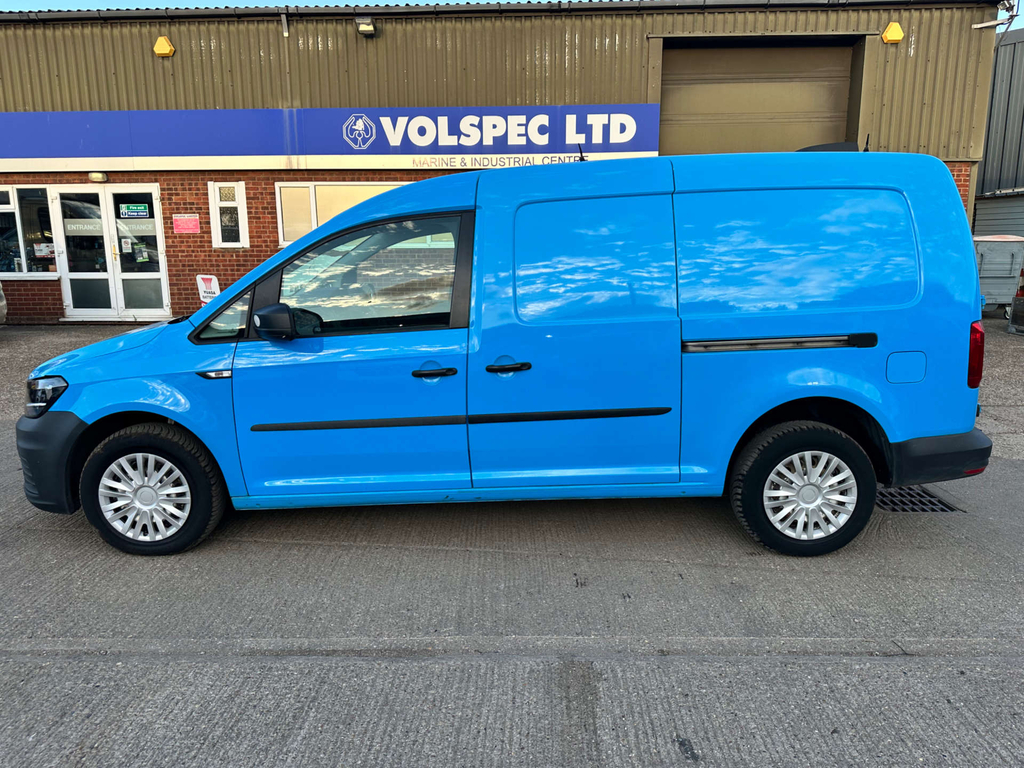 Volkswagen Caddy Maxi C20 Bluemotion Tech Startline Panel Van Man Blue #4