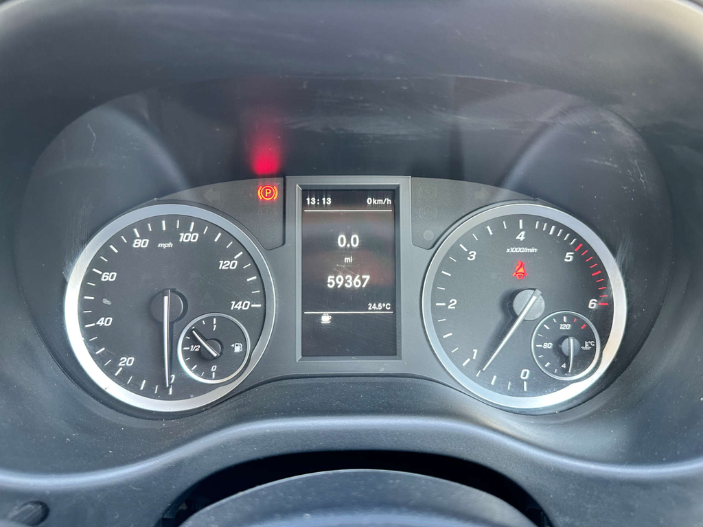 Mercedes-Benz Vito 119 Premium L1 Black #24