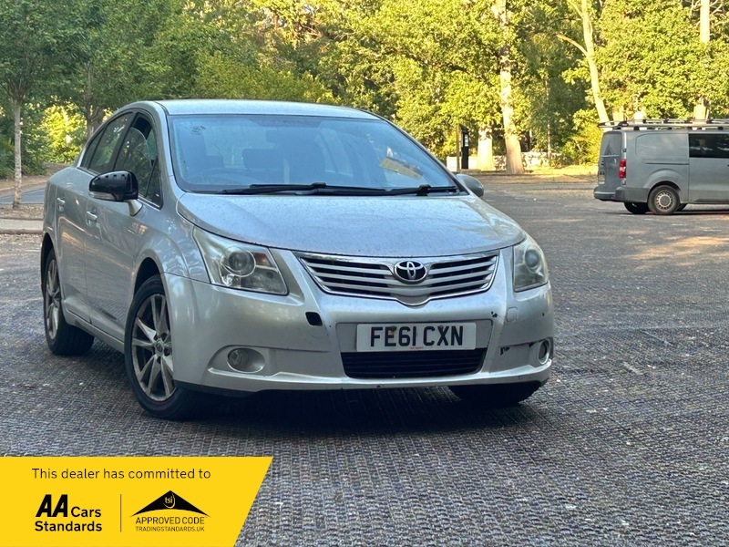 Toyota Avensis 1.8 V-matic Tr Multidrive Silver