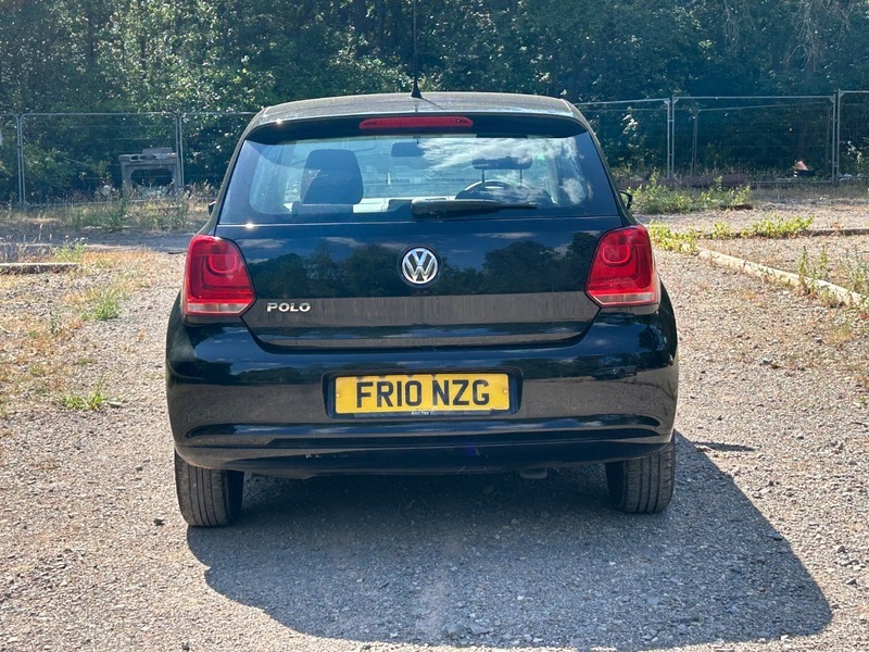 Volkswagen Polo 1.2 S Euro 5 FR10NZG Black #2