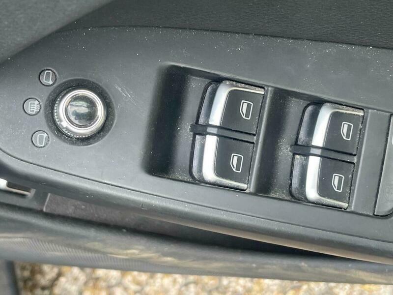 Audi A4 Saloon 2.0 Tdie Se Euro 5 Ss 201363 Grey #15