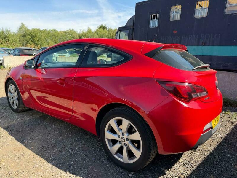 Vauxhall Astra GTC 1.4T Sport Euro Red #5