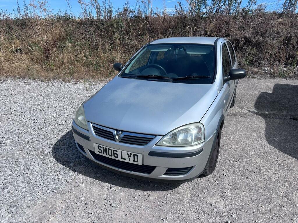 Vauxhall Corsa 1.2I 16V Sxi Hatchback 146 Gkm Silver #1