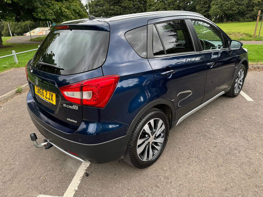 Suzuki SX4 S Cross Sx4 S-cross Hatchback Blue #4