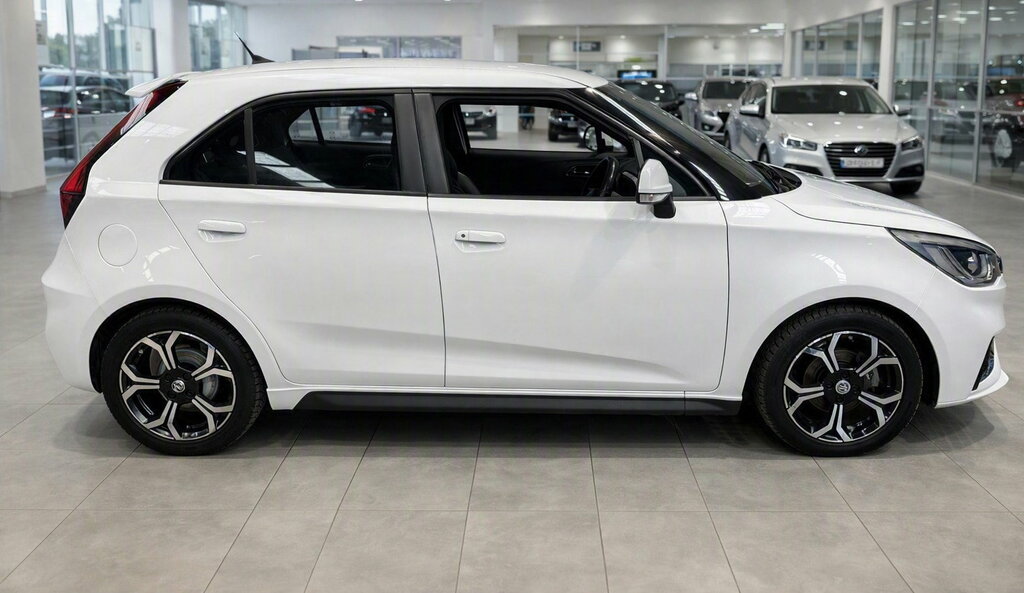 MG MG3 Mg3 Hatchback LD22LVV White #2