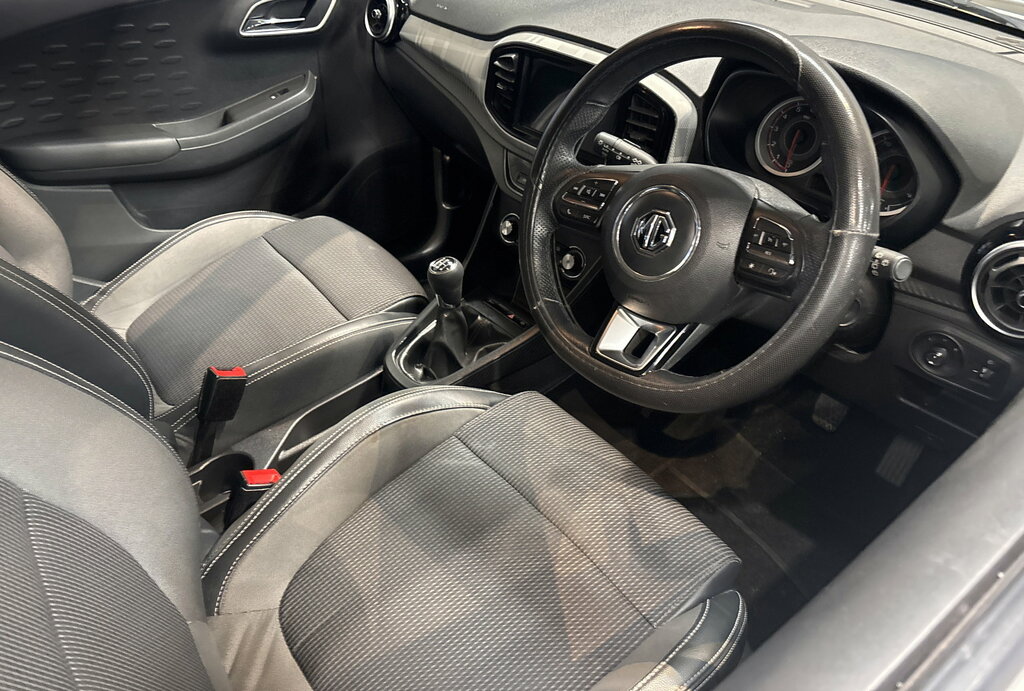 MG MG3 Mg3 Hatchback LD22LVV White #3