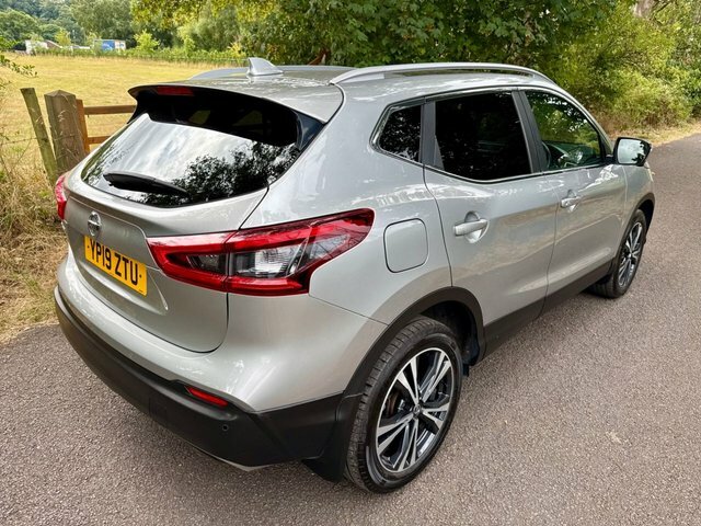 Nissan Qashqai 1.3 Dig-t N-connecta Suv Euro 6 YP19ZTU Silver #4