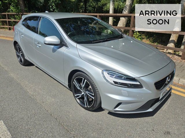 Volvo V40 2.0 D3 R-design Pro Hatchback Euro Silver