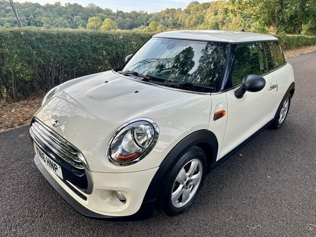 Mini Hatch 1.5 Cooper Hatchback Euro 6 S S White