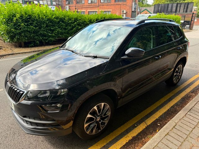 Skoda Karoq 1.5 Tsi Act Se Drive Suv Dsg Euro 6 S Black #2