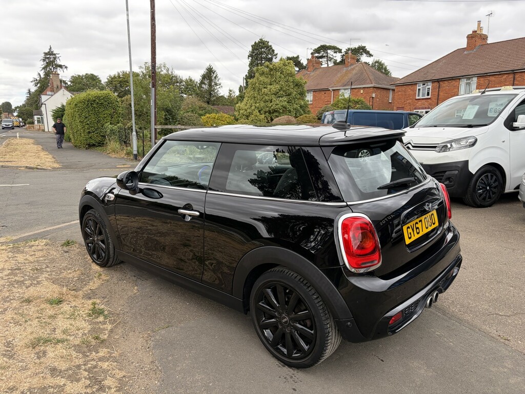 Mini Hatch 2.0 Cooper S 3-Door Hatch Black #3