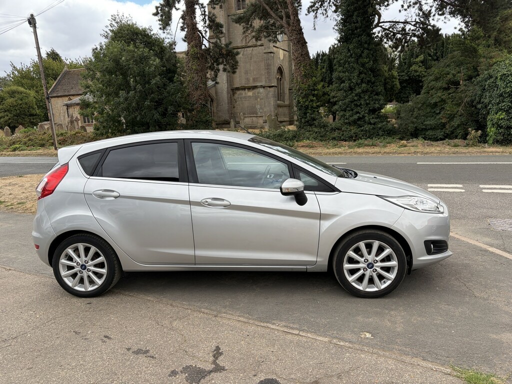 Ford Fiesta 1.0 T Ecoboost Titanium Silver #6