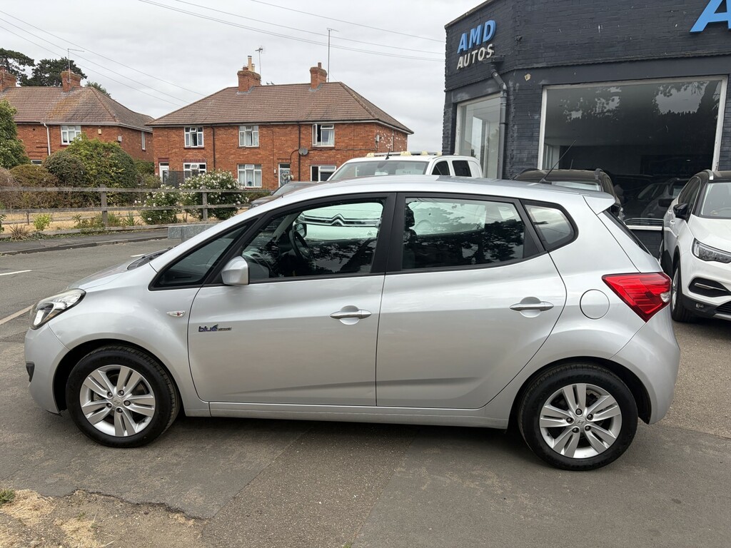 Hyundai Ix20 1.4 Active Silver #2