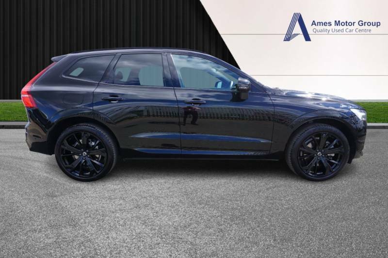 Volvo XC60 2.0 B5p Plus Black Edition Awd Geartronic Black #3