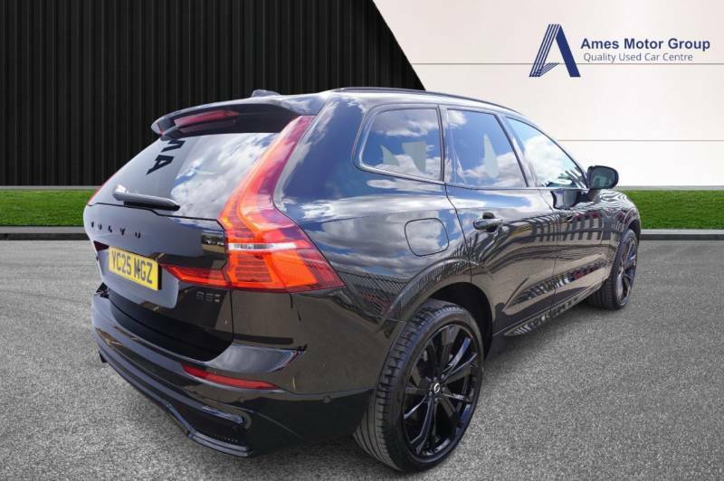 Volvo XC60 2.0 B5p Plus Black Edition Awd Geartronic Black #6