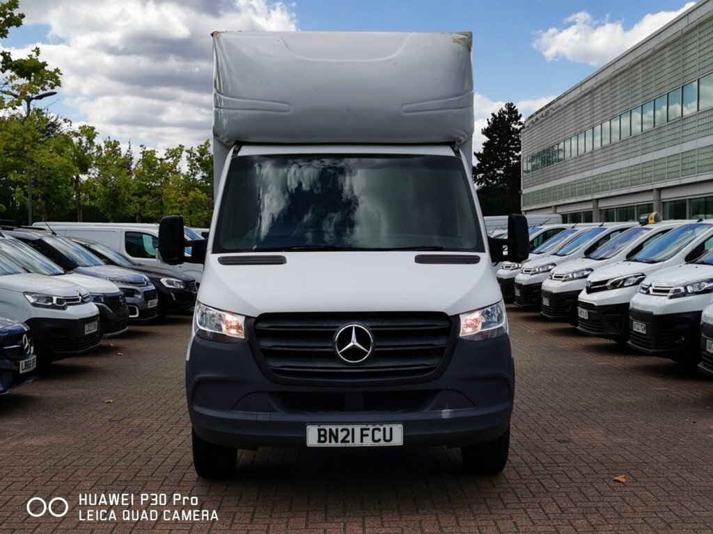 Mercedes-Benz Sprinter 2.1L Progressive White #3