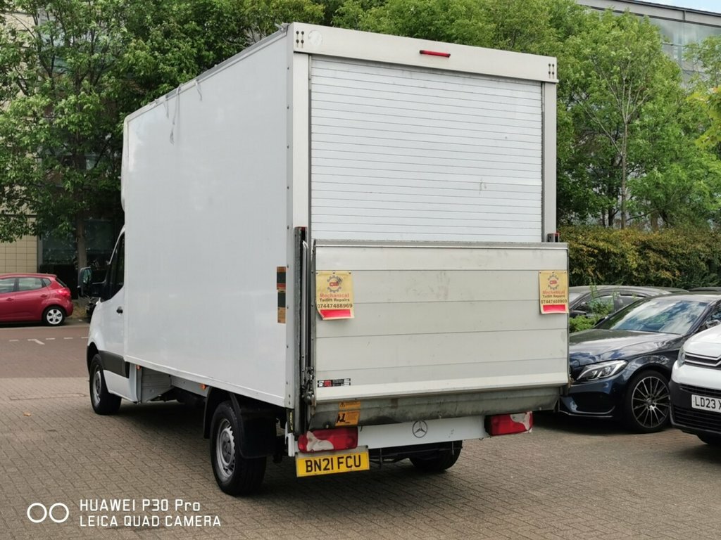Mercedes-Benz Sprinter 2.1L Progressive White #5