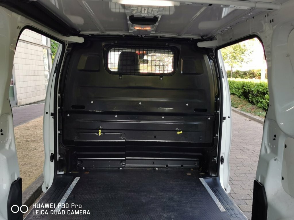 Toyota PROACE 2.0D Family Medium Mpv Mwb Euro 6 Ss Grey #28