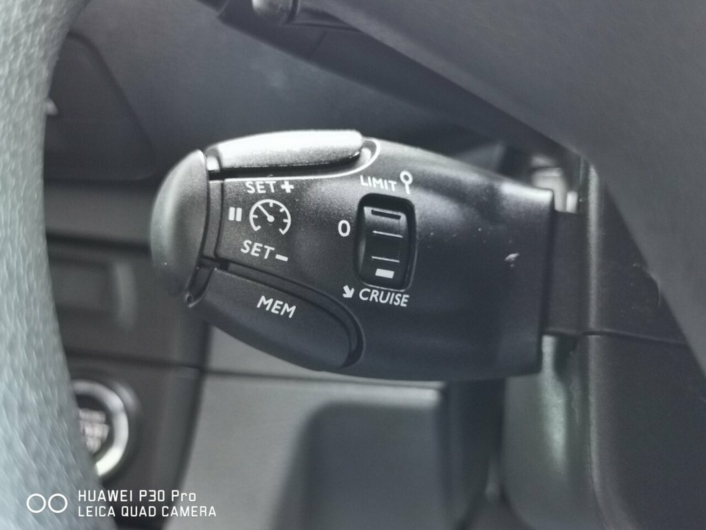Toyota PROACE 2.0D Family Medium Mpv Mwb Euro 6 Ss Grey #19