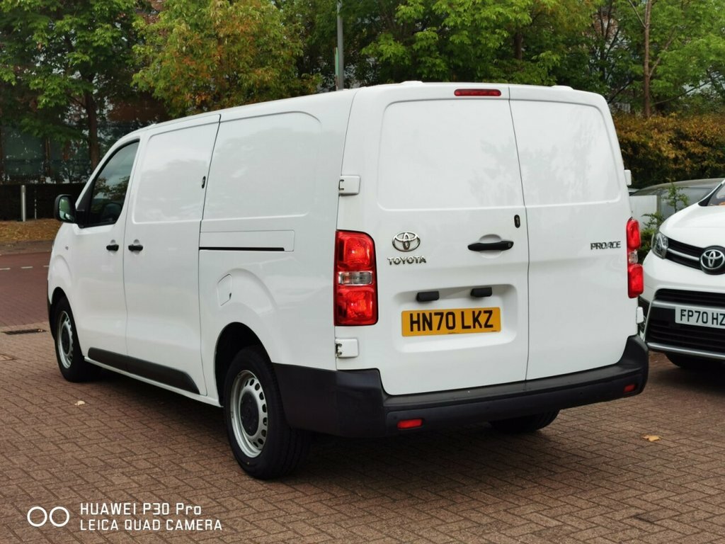 Toyota PROACE 2L Icon 6Dr HN70LKZ White #4
